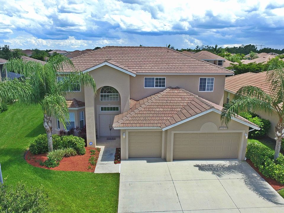 Front Aerial View
