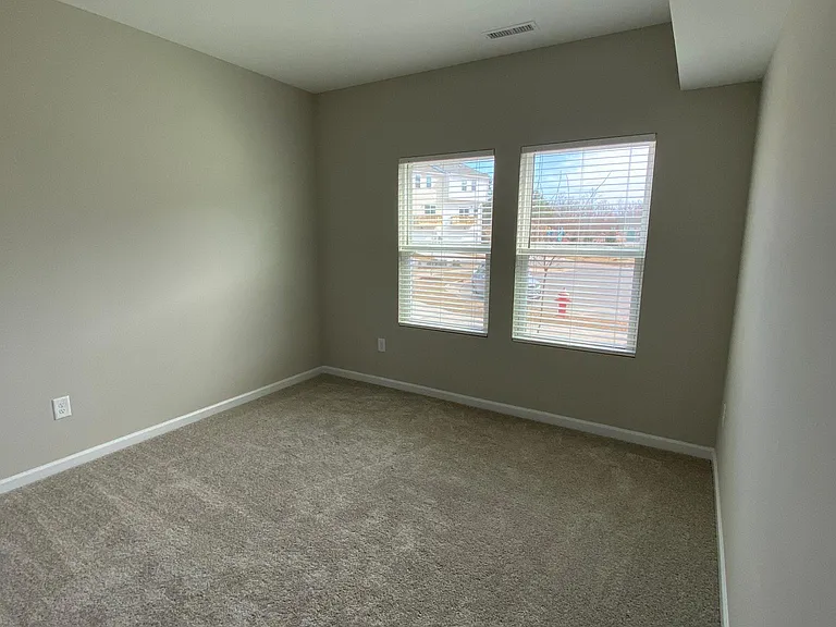 221 Adobe Pl — Photo 19