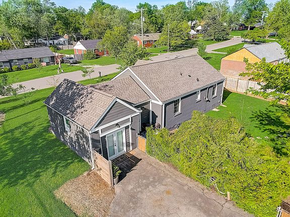 4th image of 2301 Weona Dr