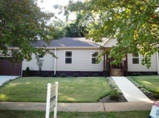 208 E South 4th St, Seneca, SC 29678