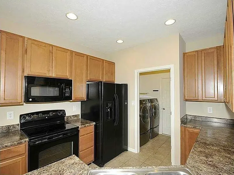 10931 Lemongrass Dr — Photo 8