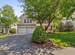 20462 Kingston Ct, Sterling, VA 20165