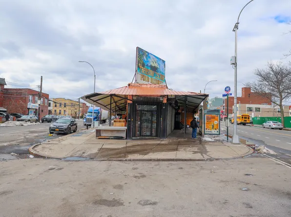 65 Quentin Road image 1 of 38