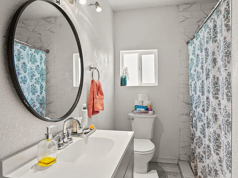 2805 Grant Ave #A — Photo 15