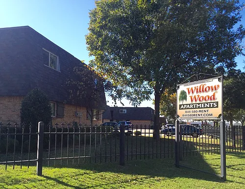 Willow Wood Apartments Photo 1