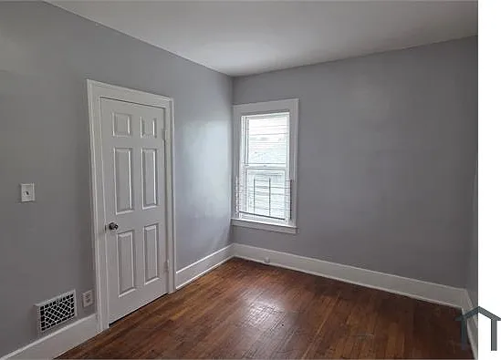 3050 Clairmount St #LOWER — Photo 15