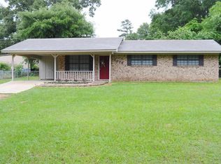 1015 Lori Dr, Atlanta, TX 75551