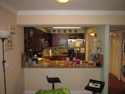 5th image of 1201 Laurel Ave APT 104