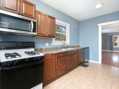 1723 W 2nd St, Perry, IA, 50220