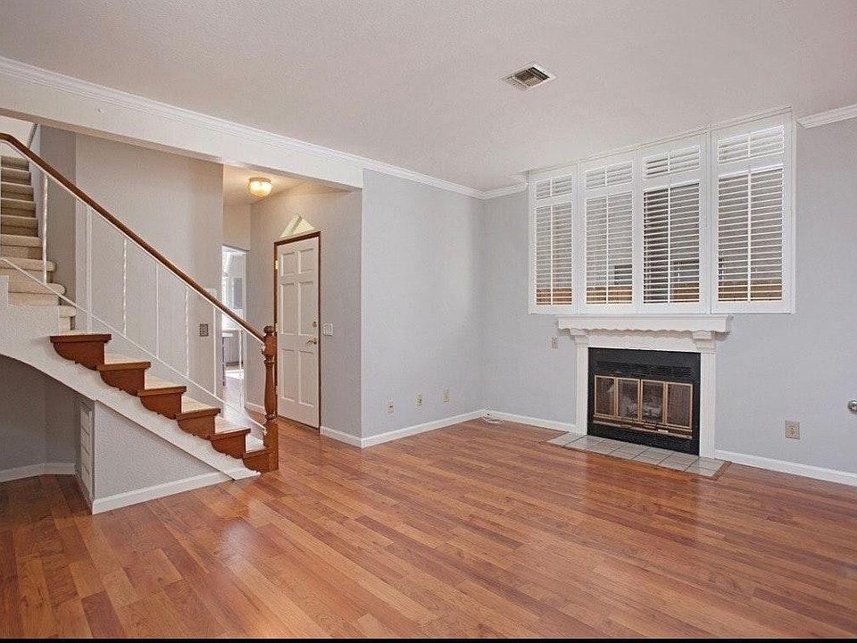 Living Room/New Flooring