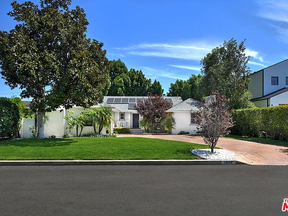 3rd image of 4938 Edgerton Ave