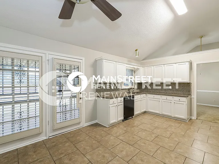 WM - Breakfast Nook