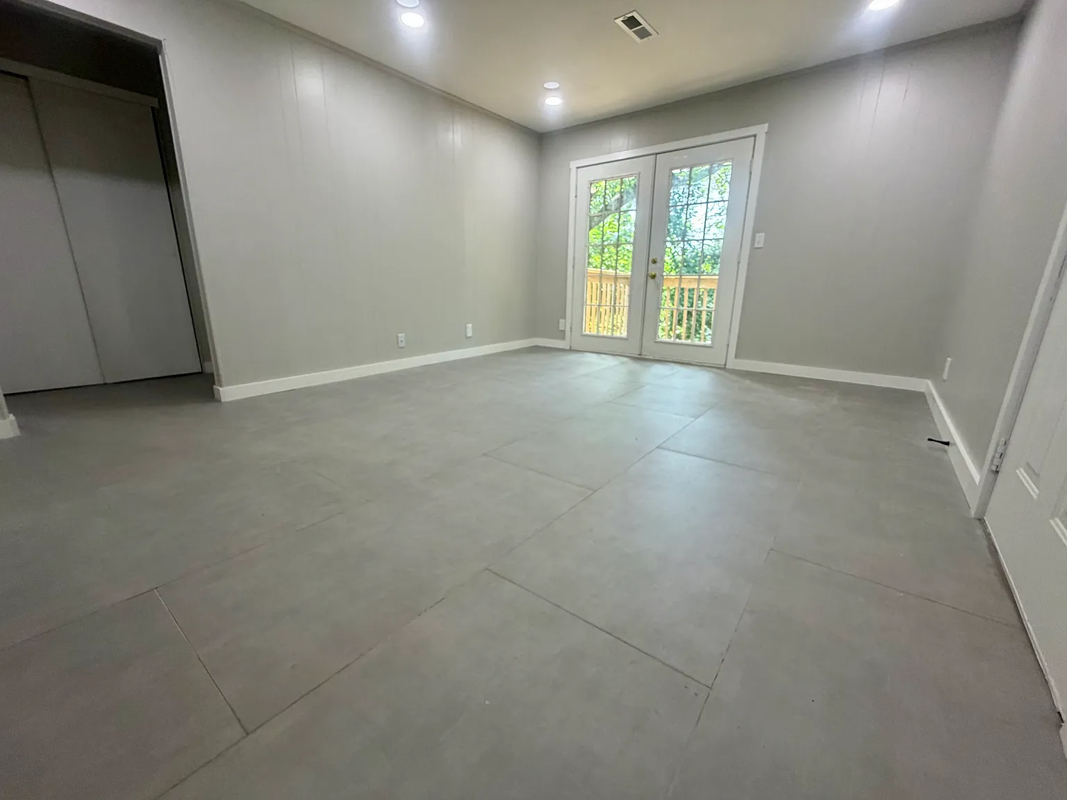 2 bed, 754 sqft, $1,300 — Photo 3