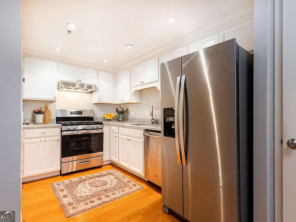 1st image of 1501 Clairmont Rd APT 1525