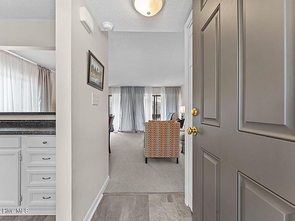 3rd image of 10 Pine Tree Road #122