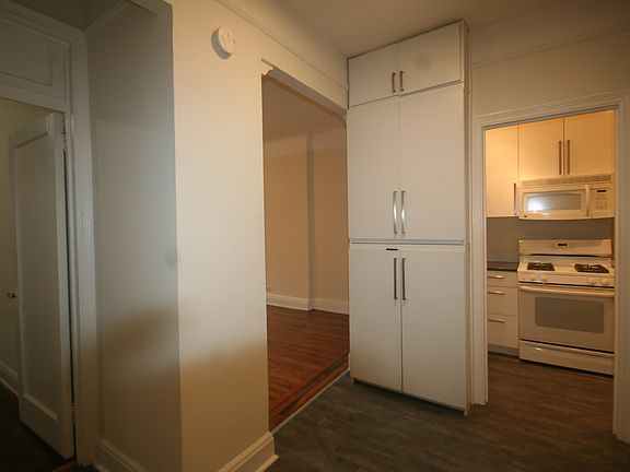 4th image of 519 E 88th St APT 2B