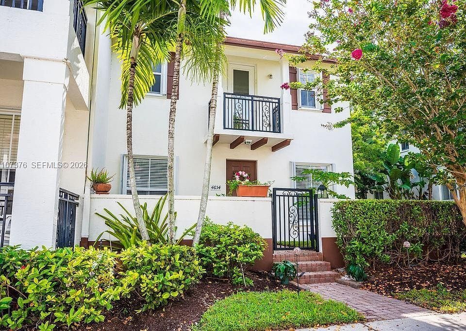 1st image of 4654 Monarch Way