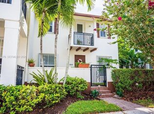 4654 Monarch Way, Pompano Beach, FL 33073