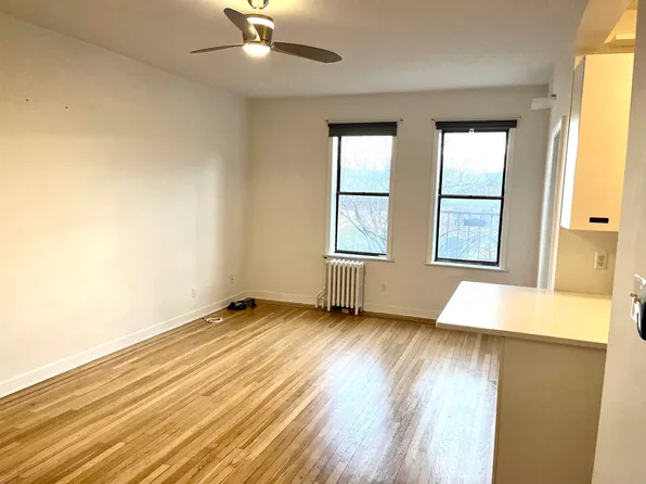 821 Bergen Avenue image 1 of 11