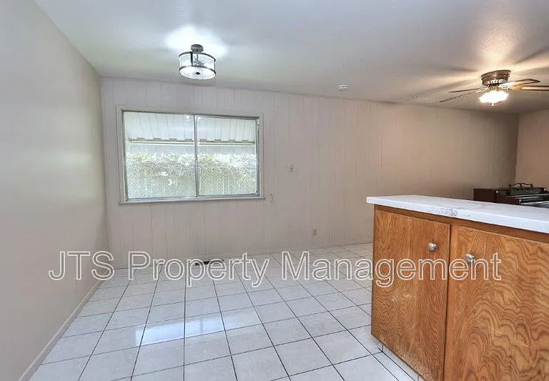 1200 Gary Way — Photo 28