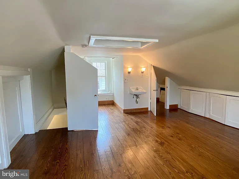 608 N Fillmore St — Photo 20