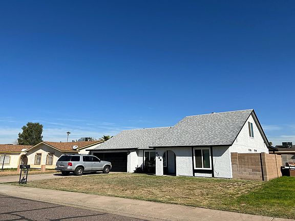 2nd image of 8744 W Whitton Ave