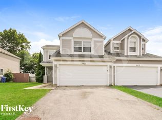 1421 Timber Ln, South Elgin, IL 60177