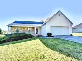4169 Alaina Ave, Loganville, GA 30052