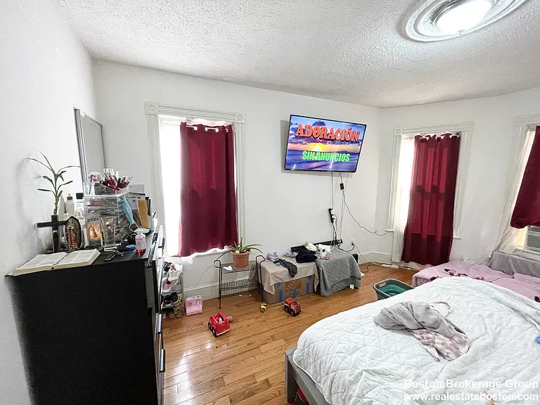 Humphreys St — Photo 13