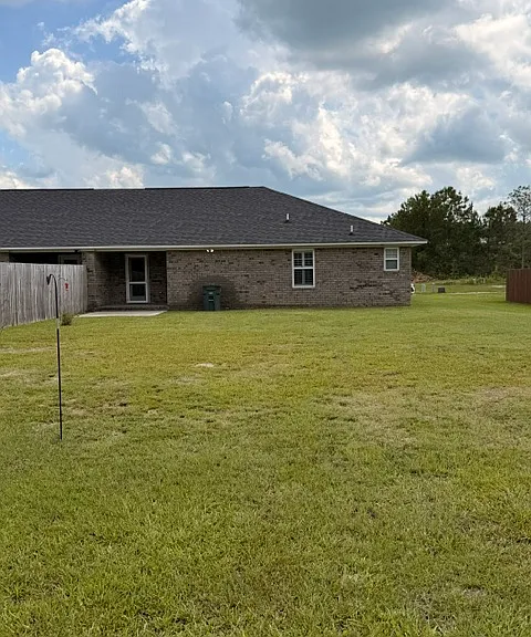 660 Constitution Dr — Photo 29