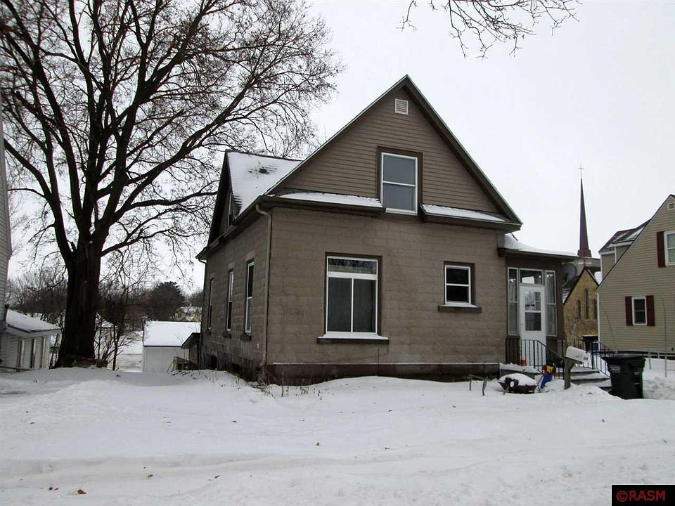 1st image of 806 4th Ave S