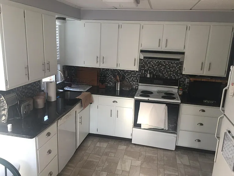 96 Maplewood Ave #1 — Photo 14