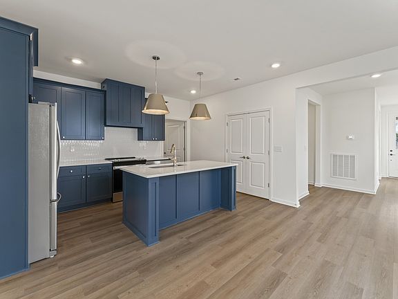 4th image of 517 Byres Ct Lot 38A