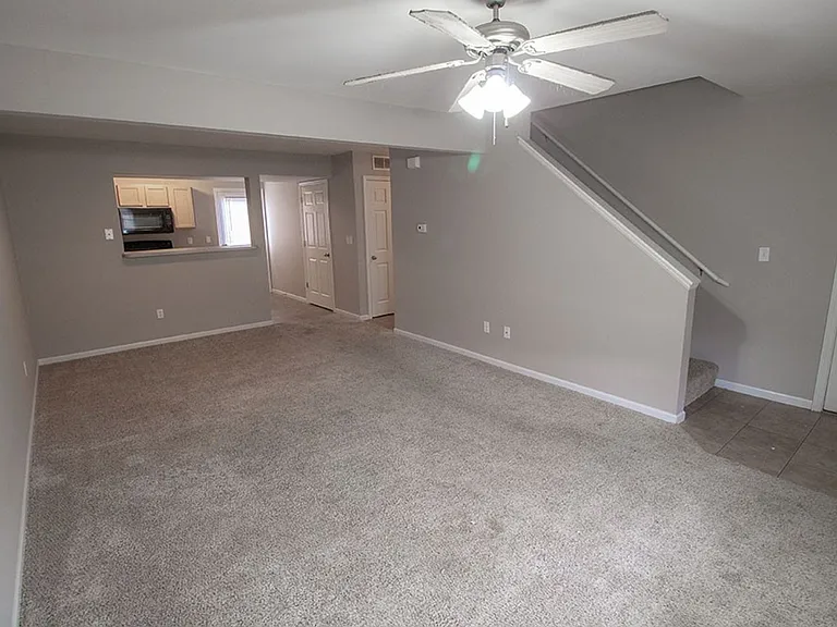 4014 Snowy Owl Dr — Photo 4