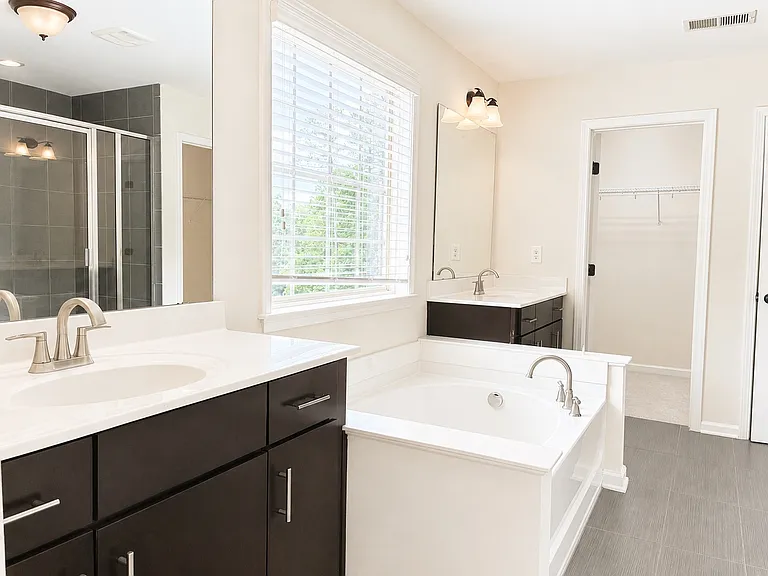 1608 Fairbanks Rd — Photo 16
