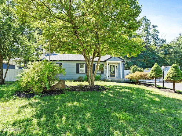 11 Malsbury Lane, Plumsted, NJ 08533