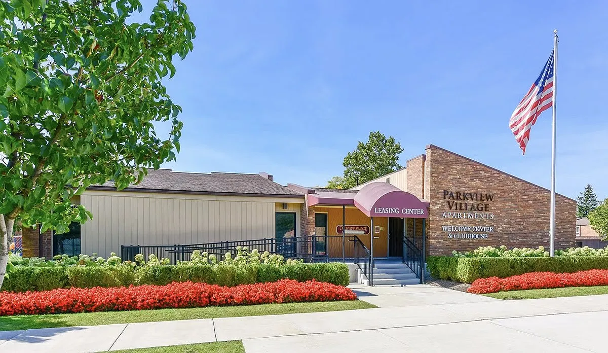 Parkview Village Apartments — Photo 4