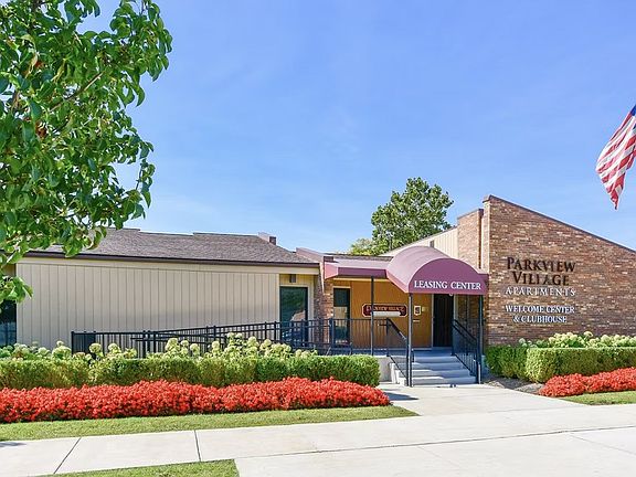 4th image of 27489 Parkview Blvd #4-4111