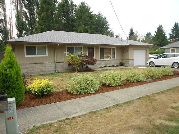 2nd image of 265 1st Ave NE