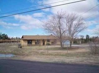 11818 Cypress Ave, Hesperia, CA 92345