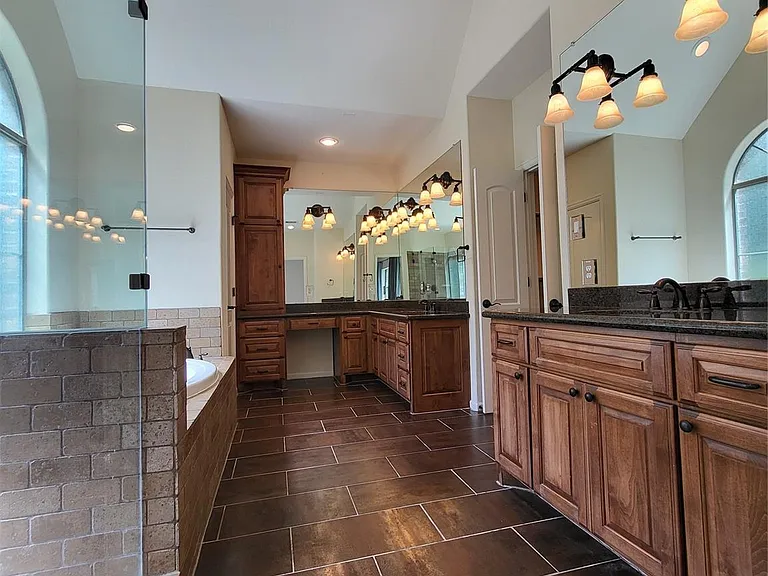 8811 Van Allen Dr — Photo 20