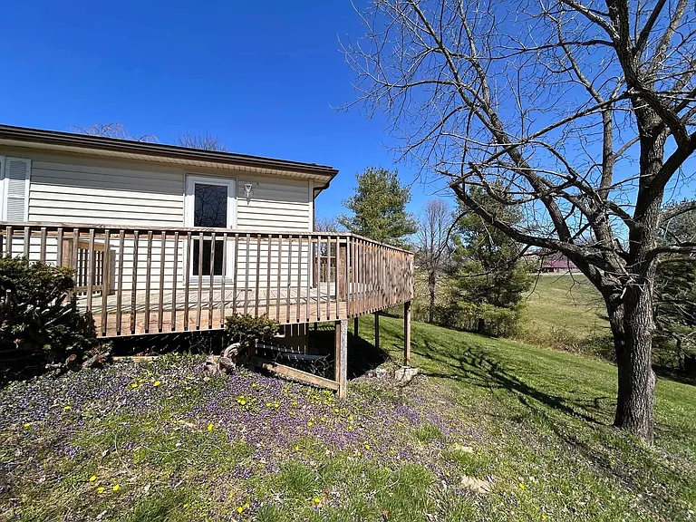Oak Grove Rd — Photo 2