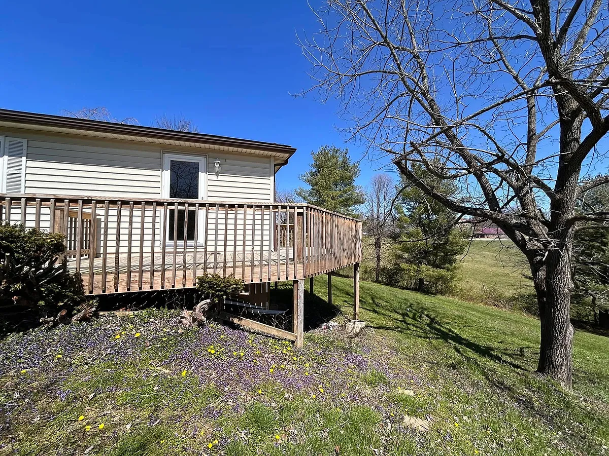 Building Photo - Oak Grove Rd