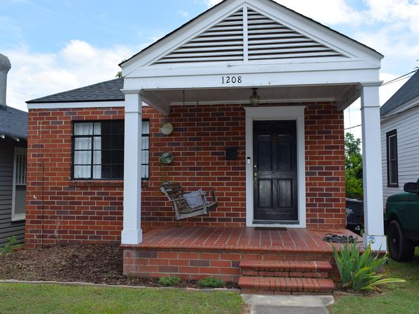 1208 Hickman Rd