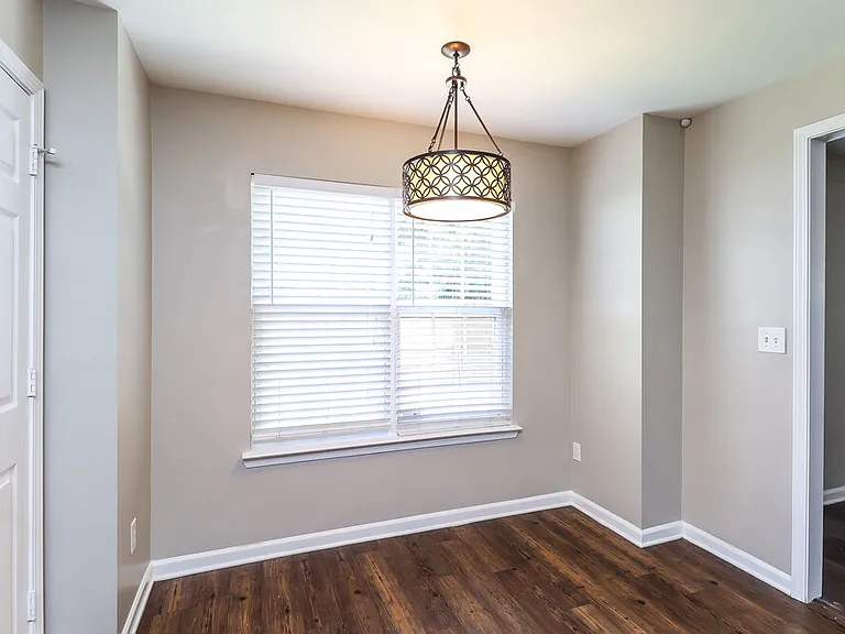 11909 Aubreywood Dr — Photo 8