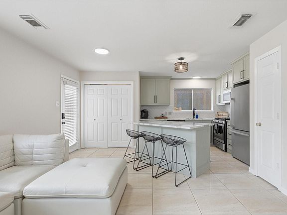 2nd image of 3946 Mossy Place Ln