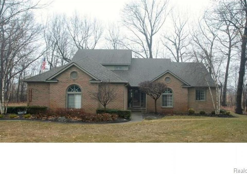1st image of 7217 Oak Meadows Dr