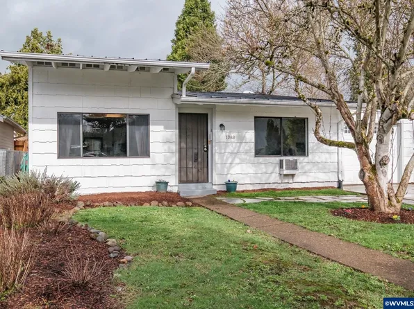 1363 Plaza St NW, Salem, OR 97304