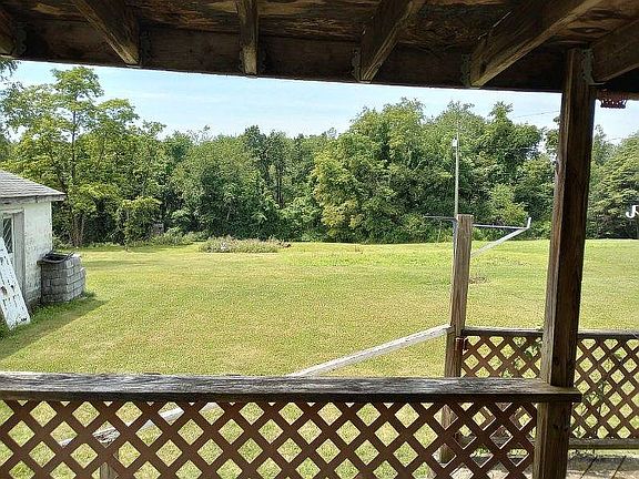 3rd image of 285 Township Road 382