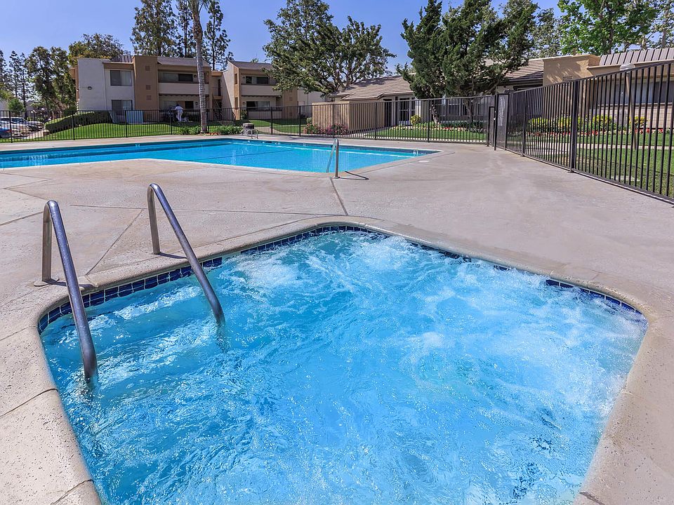 Upland Village Green Apartment Rentals Upland, CA Zillow